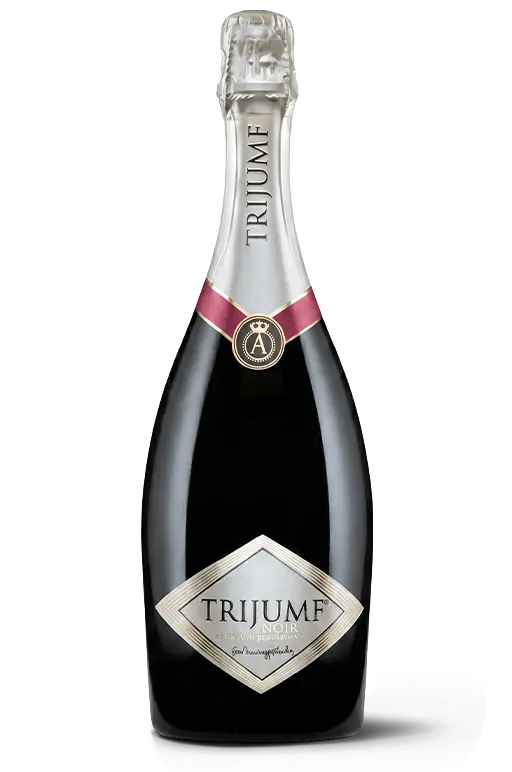 Trijumf Noir penu&scaron;avo vino